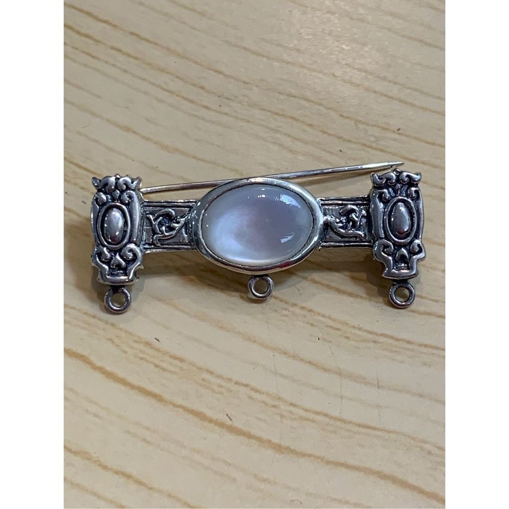 .925 Victorian Art Deco Charm Sterling Silver Pin #brooch #vintage